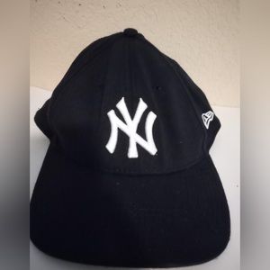NY Yankees ball cap